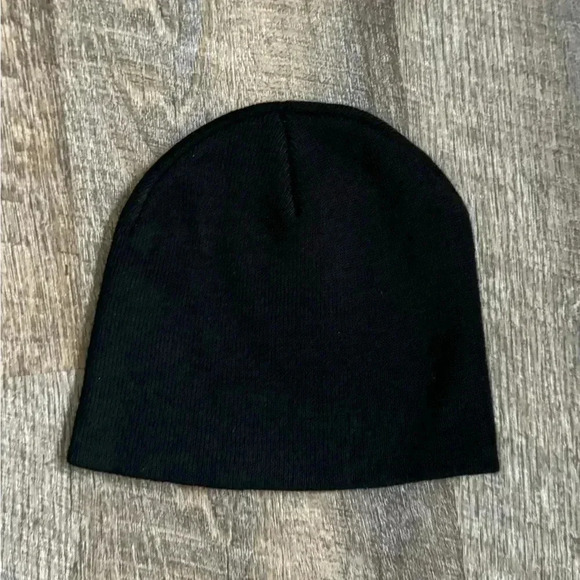 💎💟Adult |  Vintage Skull Beanie - Picture 4 of 16